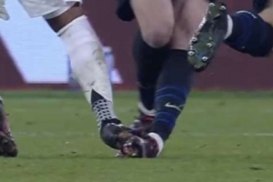 米体：在尤文1-0国米的国家德比，主裁判马里亚尼漏给尤文4张黄牌