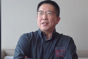 胡卫东：希望CBA能够涌现出更多年轻球员 为中国男篮打下好的基础