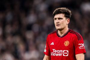 世体：马奎尔足总杯因伤离场，能否出战皇家社会存疑