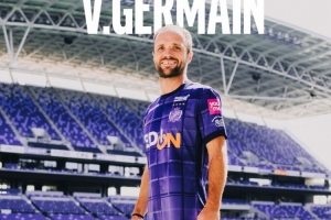 外媒：广岛三箭6-1大胜狮城水手，因违规使用停赛球员或被判输球