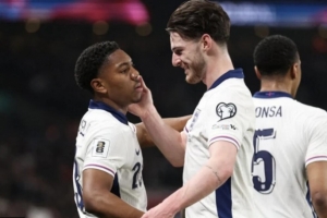 斯凯利：感谢图赫尔对我的信任，球迷们让我有在家里的感觉