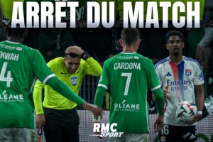 球迷丢硬币砸伤边裁！法甲处罚圣埃蒂安：联赛扣1分&但缓期执行