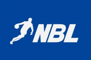 麦穗丰：新赛季NBL的8支参赛球队将分成两组 每支球队20场常规赛