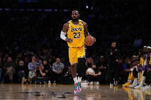 詹姆斯没得到足够帮助？Skip：詹姆斯和富保罗是操纵媒体的天才