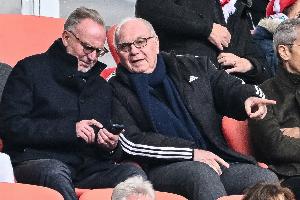 鲁梅尼格：穆勒在北美开阔视野，他可以为回归拜仁任职做准备