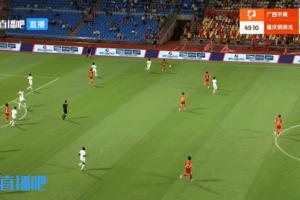 被推上广告牌！广西平果：外援阿萨莫阿颈椎骨折，有高位截瘫风险