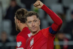 莱万：很高兴拿到3分这是对我们的激励，波兰仍需改进一些细节