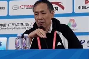 许利民：比赛虽然输了 但是队员的精神状态非常好 感谢他们的拼搏