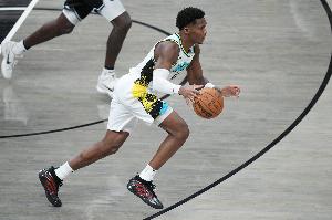 马瑟林个人开季前5场均砍下20+！成乔治后队史首位达此成就球员