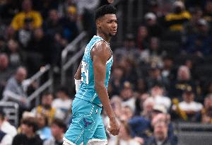 此前已缺阵14场比赛！明天黄蜂迎战快船 布兰登·米勒将复出