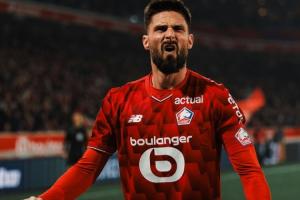 天王盖地虎39岁吉鲁双响破78年纪录 重回法甲11轮4球冲击欧冠