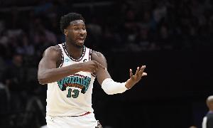 来而不往非礼也！JJJ强突上篮 被锡安飞身钉板大帽扇飞！