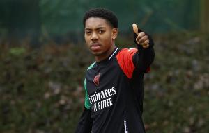 U20为阿森纳首发出战10场欧冠，斯凯利是法布雷加斯之后首人