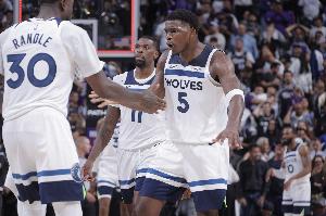 媒体人：森林狼阵容已到上限了 交易或换教练还不行只能重头来过