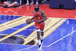 解说：登哥说快船还有别的选择吗？暗无天日的又一天可怎么过呢