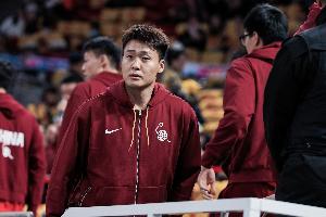 郭士强：打全运会可能比较疲劳 然后赵睿在训练中小腿严重拉伤