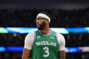 赛季新高32分！曾令旭：浓眉复出果然解决问题 谁说他不如艾顿的