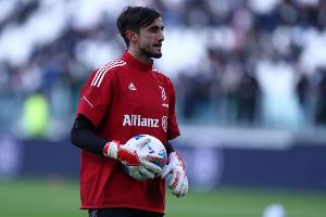 记者：尤文门将佩林肌肉疲劳，将缺席对阵乌迪内斯的意杯比赛