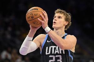 头号得分手！马尔卡宁17中9&11罚9中砍下全队最高28分 另有8板