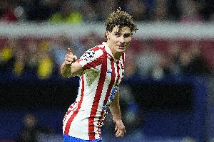 马卡：阿尔瓦雷斯是巴萨梦寐以求的目标，马竞想尽快续约消除疑虑