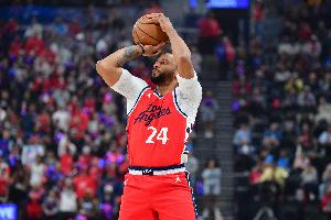 路威：快船的问题并非不可解决 他们得再找一个鲍威尔这种得分手