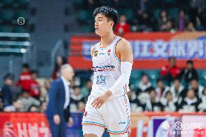 在家乡长沙参赛！媒体人：于德豪作为东道主请全队品尝老家湖南菜