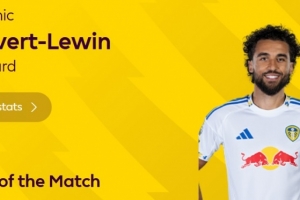 破门锁定胜局，英超官方：勒温当选利兹联3-1切尔西全场最佳