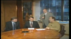 没人比我更懂抽签！1991年，45岁的特朗普为英联赛杯8强抽签