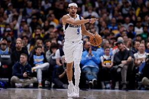 Stein：独行侠承诺转正内姆哈德的合同  以确保他未来几年留队