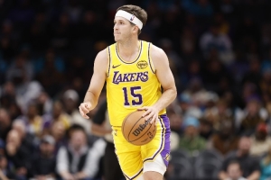 巴爷：向佩林卡致敬 上赛季大家都疑惑为何里夫斯是非卖品