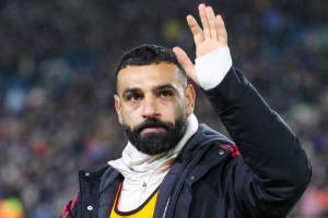 欧文：能想象萨拉赫的感受 但这是团队运动，你不能公开说那些话