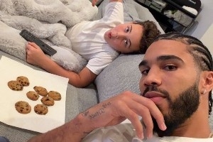 塔图姆晒照祝儿子Duece生日快乐：我最好的朋友！生日快乐！