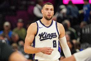 张佳玮：拉文现在很像晚年卡特 扣篮王的威名 快枪手的事实