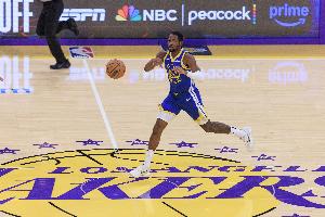 队记：勇士预计将在未来几周探索库明加交易市场 分手可能性很大