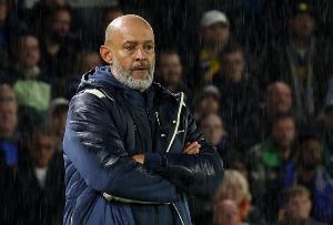 遭布莱顿绝平！努诺不满：鲁特尔手球了，无法理解判罚进球有效