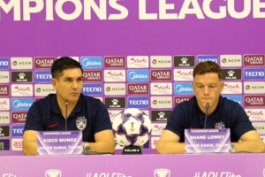 柔佛主帅：我们的球员掌控了比赛，高位逼抢执行得非常好