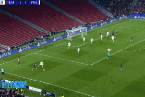 谁能想到？亚马尔传中，孔德头球梅开二度，巴萨2-1反超法鹰！