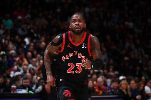 投篮还得练！谢德15中6&三分11中4拿到18分3板8助