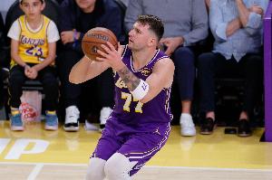 赛季至今使用率排行：东契奇36.7%居首 字母哥2 库里4 亚历山大5