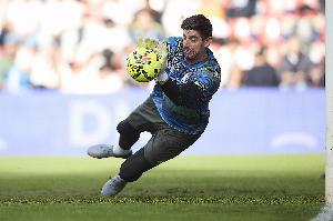 库尔图瓦：被扳平部分责任在我但曼城推了吕迪格，我们运气有些差