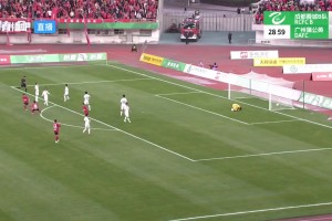 太猛了这是谁的部将？成都蓉城B队小将顾嘉逸世界波+彩虹过人