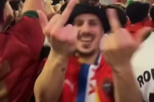 C罗破门制胜！葡萄牙晋级决赛，赛后球迷齐骂：XX梅西