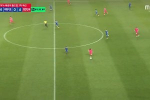 这是怎么做到的？李康仁上演疯狂转身过人