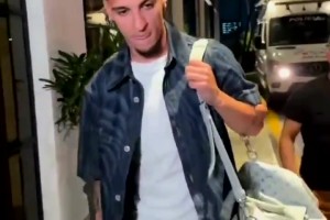 错怪你了？滕哈赫曾劝阻曼联别买安东尼，高层不听硬要买