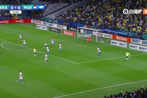 巴西队错失领先良机❗️维尼修斯门前包抄差一点点，可惜了