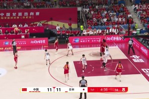 真的让对手绝望啊！张子宇一柱擎天，在内线简直就是予取予求