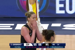 离谱！女篮欧锦赛决赛比利时末节14-0逆转最后还抢断绝杀