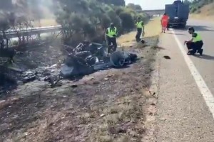 邮报报道若塔车祸现场：兰博基尼被烧毁严重，只剩部分残骸