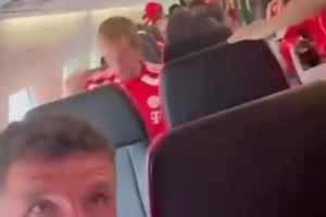 如此二娃怎能不爱，就算不踢球靠拍段子他也能火