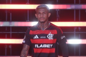 球员集锦：豪门疯抢！巴甲边后卫韦斯利有什么过人之处？